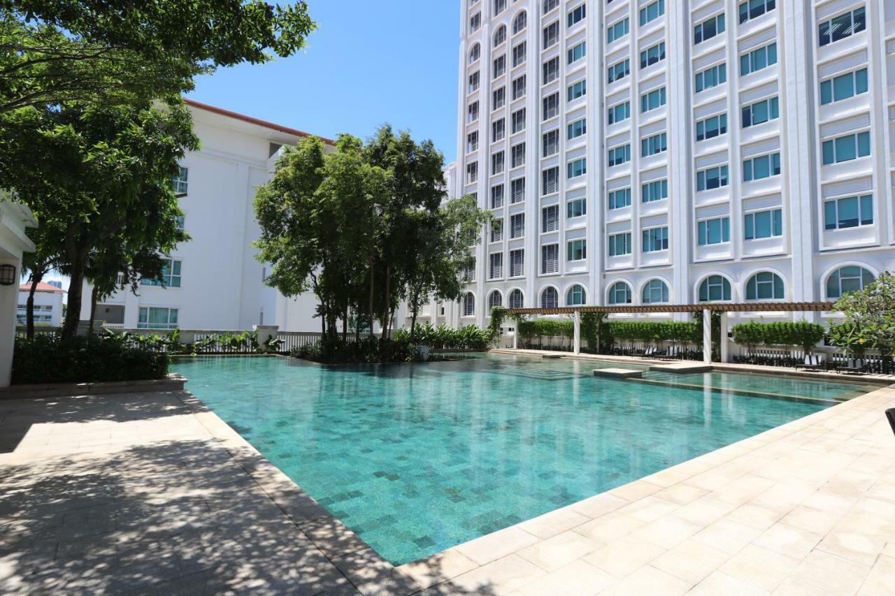 Appartement The Straits Quay Marina By Messina Clive à George Town Extérieur photo