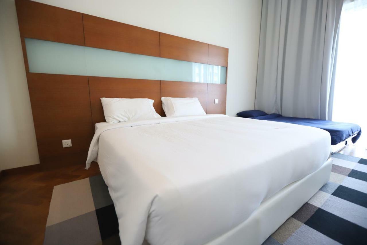 Appartement The Straits Quay Marina By Messina Clive à George Town Extérieur photo