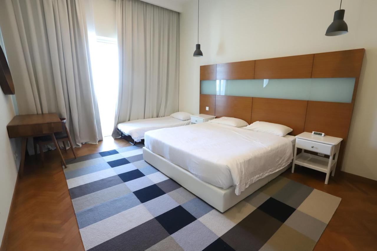 Appartement The Straits Quay Marina By Messina Clive à George Town Extérieur photo